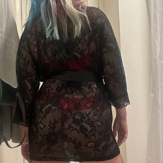 SubSlut: , , 