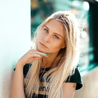 Mireille: , , 